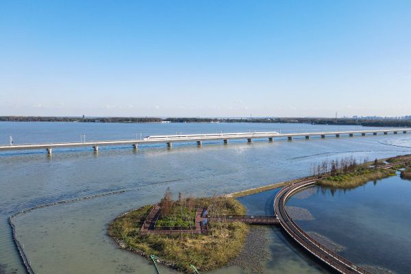 滬蘇湖高鐵開始試運行 (2) 滬蘇湖高鐵開始試運行 (2)